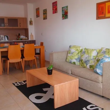 Sea View 2 Bed At سفيتي فلاس