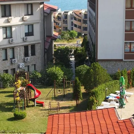 Sea View 2 Bed At شقة