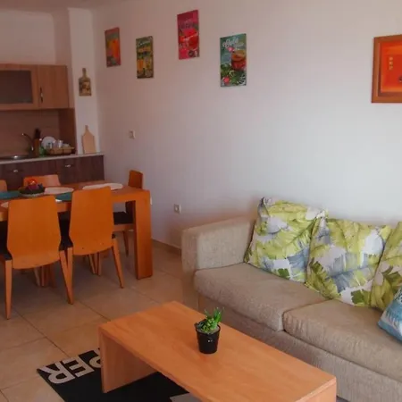 شقة Sea View 2 Bed At